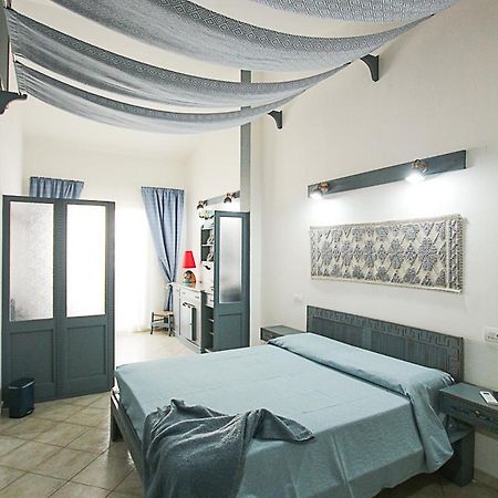 Domo Anna Hotel Villasimius Eksteriør billede